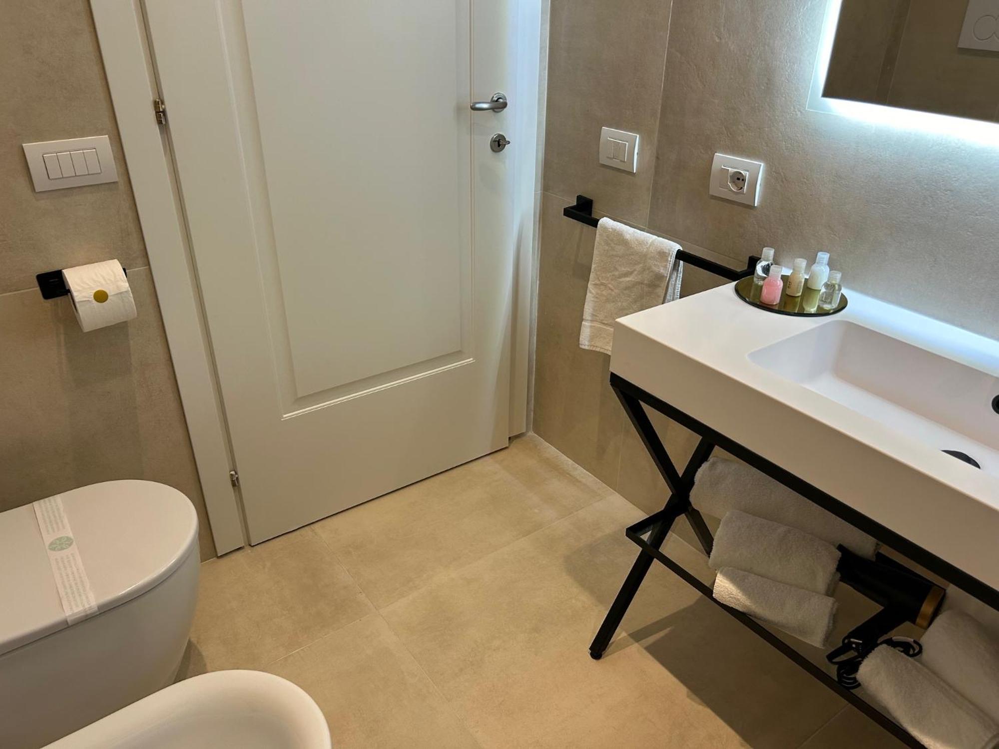 Casa Lounge Costituzione